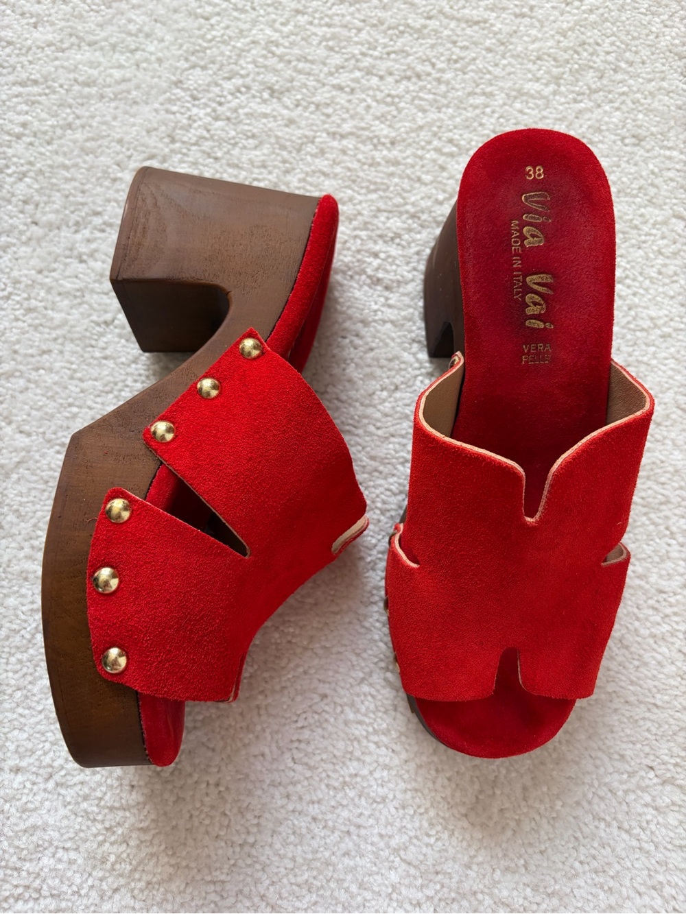 Authentic Italian Red Leather Wooden Sandals size 38 (7.5)